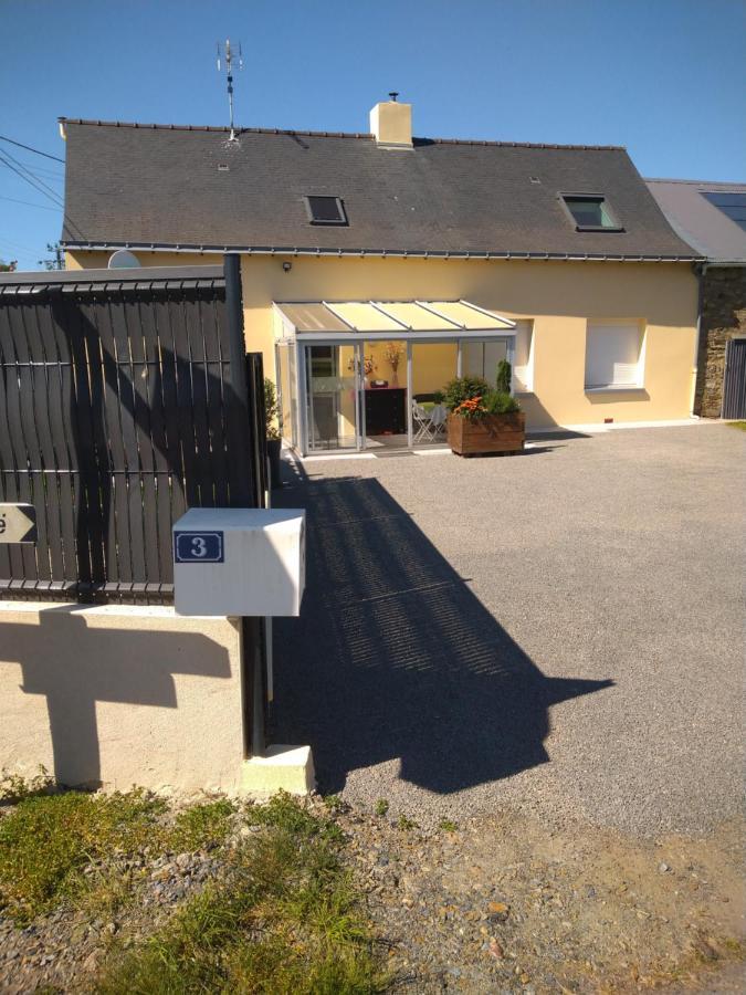 Ferienwohnung Gilles Diais Louisfert Exterior foto